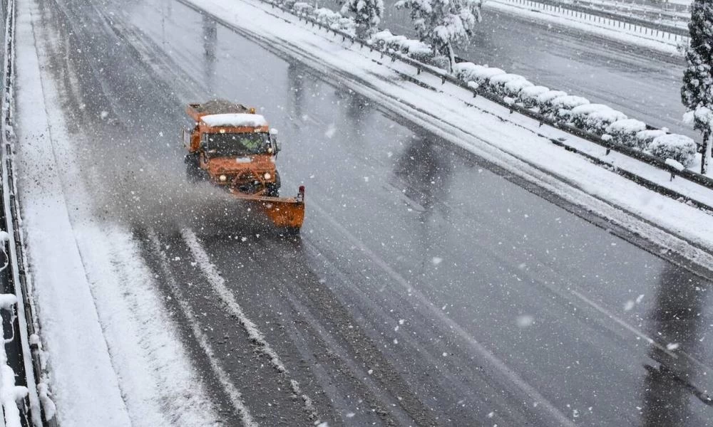 Ιωάννινα: Απαγορευτικό για τις νταλίκες στην Εγνατία Οδό λόγω χιονιού